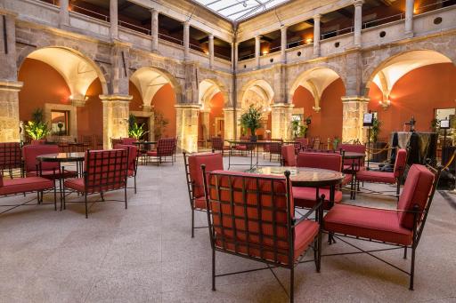 Izan Trujillo - Housity