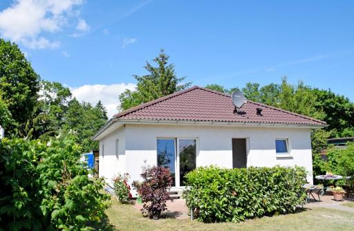 Ferienhaus Falkenhagen mit Garten - Housity
