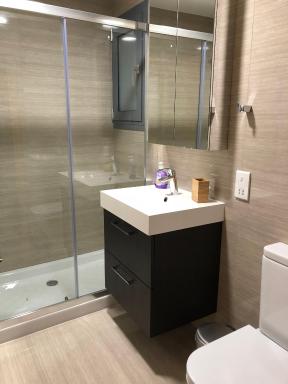 Kennedy Deluxe Suites - Housity