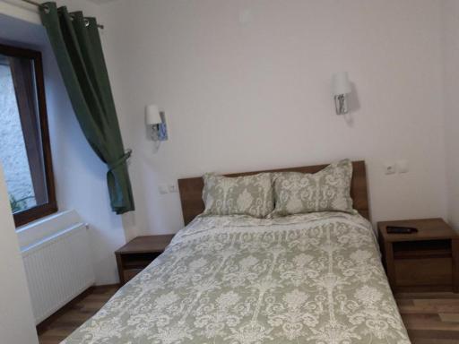 Sara House - Housity