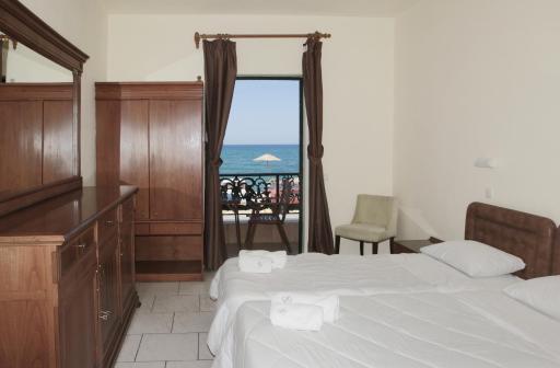Diogenis Blue Palace - Housity
