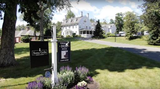 Simsbury 1820 House - Housity