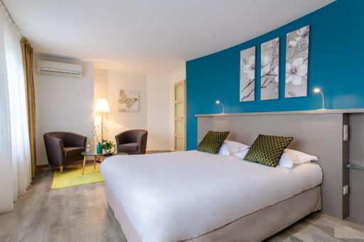 Auberge du Poids Public Logis Hotel - Housity