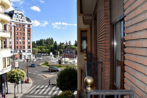 HOSTAL OVIEDO - Housity