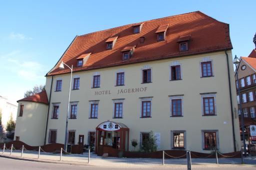 Ringhotel Jägerhof - Housity