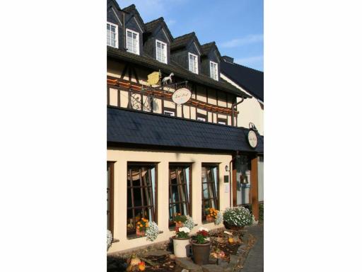 Hotel Zur Post - Housity