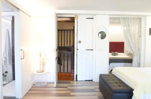 Acio Espumoso. Loft Casco Historico en Ourense - Housity