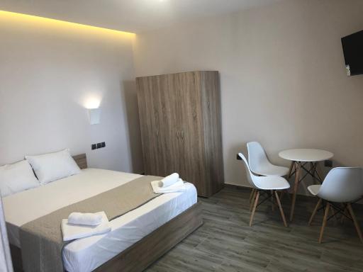 Angela Apartments & Studio - Housity