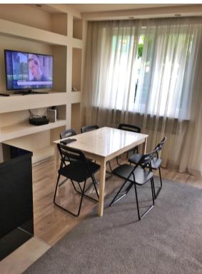 Anni Deluxe - Housity