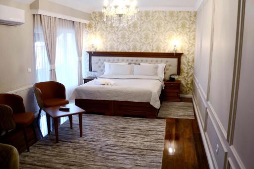 Hotel Begolli - Housity