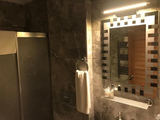 Goji's Apartments - Housity