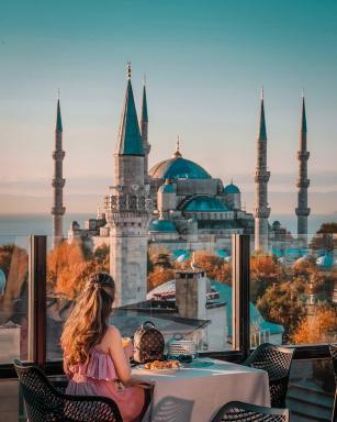 Sura Design Hotel & Suites - Housity