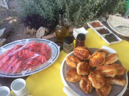 Ege Han Hotel - Housity