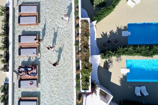 Naxian Utopia | Luxury Villas & Suites - Housity
