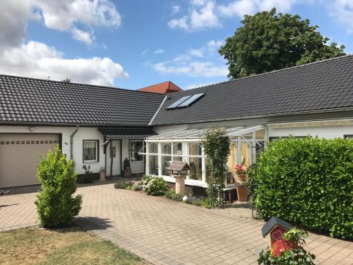 Ferienwohnung Anke Huhn - Housity