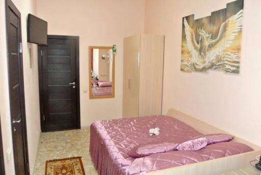 Hotel KapitoLinn - Housity