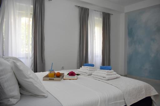 Art Apartments - Housity