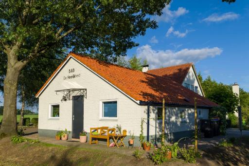 B&B De Heerlijkheid - Housity