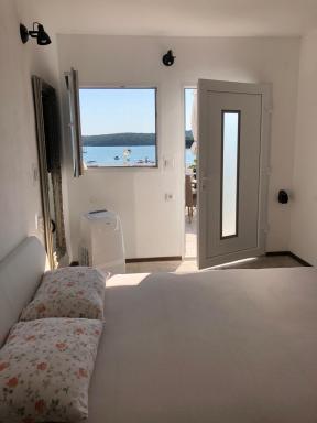 Josephina Rooms - Housity