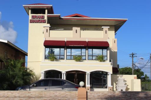 Grand Diamond Hotel Trinidad - Housity