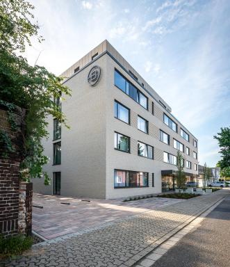 Motel B - Housity