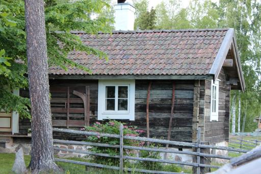 B&B i 1700-talsstil på Oklagård - Housity