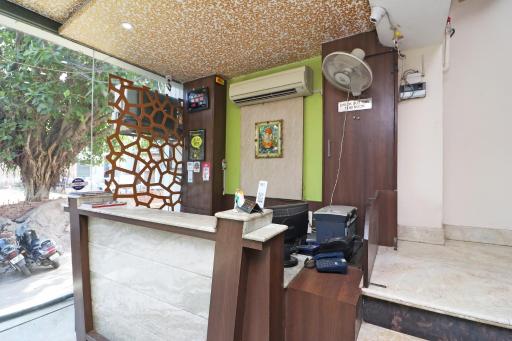 Hotel Mandiram - Housity