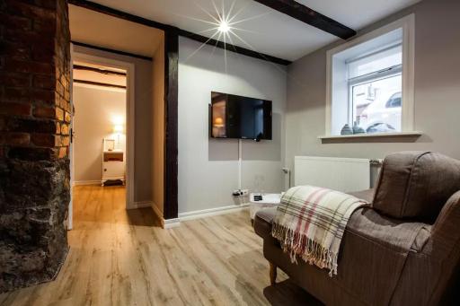 Grey Apartments - Housity