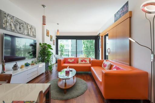 Jie Apartment - Housity