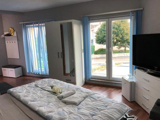 CAMP Grude - Housity