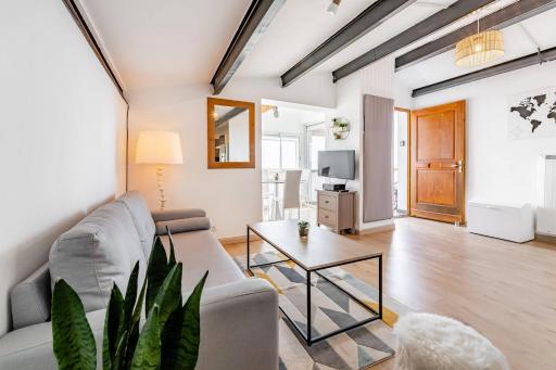 Appartement cosy Verduron vue mer panoramique - Housity