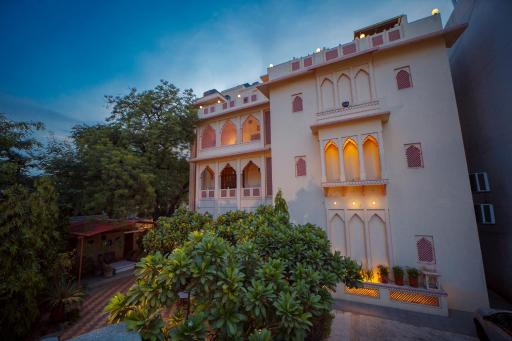 Hotel H R Palace - Housity