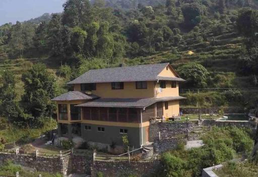 The Lakeview House with Private Pool - Housity