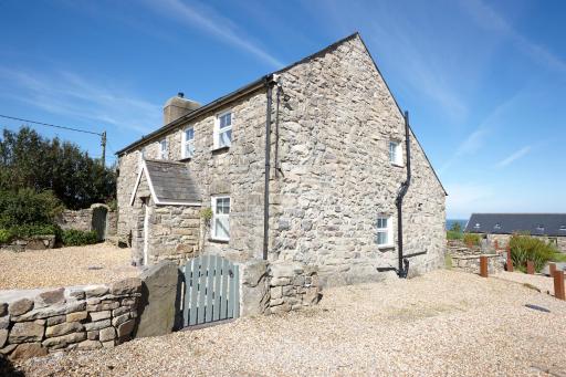 The Farmhouse Llyn Peninsula - Housity