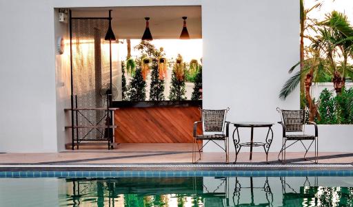 แจสเปอร์โฮเทล Jasper Hotel - Housity