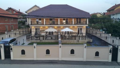 Apartments Exclusive - Housity