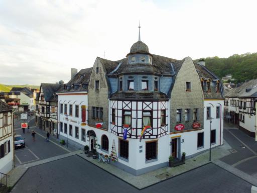 Hotel Simonis - Housity