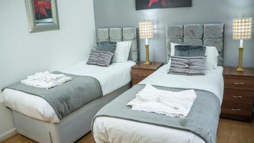 Comfort Stay Apartments - Housity