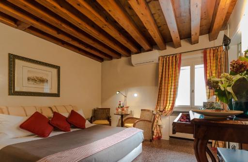 Le Stanze del Corso - Housity