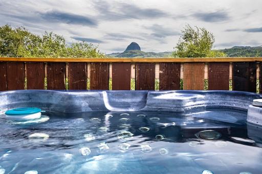 The Hideaway - Housity
