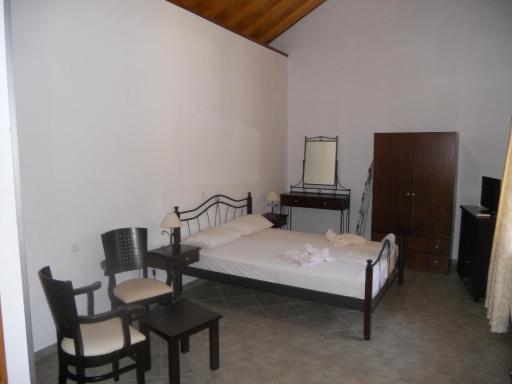 Nadia Apartments - Housity