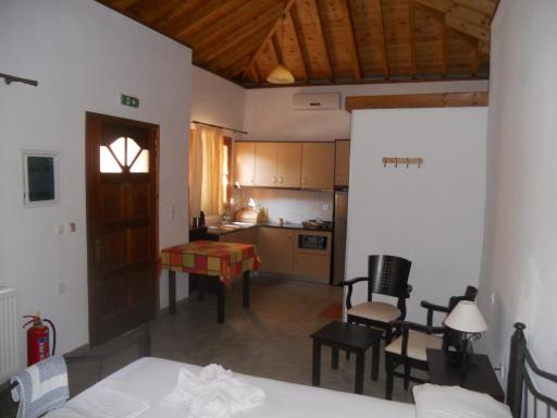 Nadia Apartments - Housity