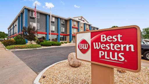 Best Western Plus Hudson I-94 - Housity