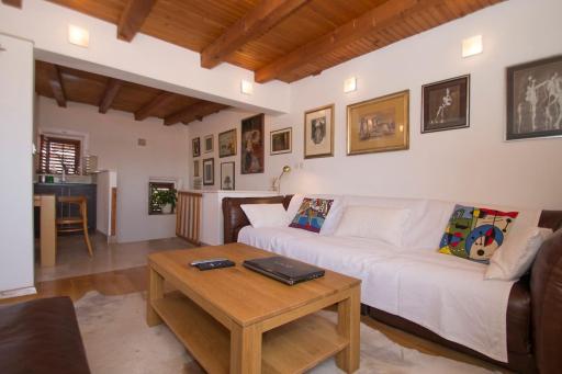 Kolenda Apartment - Housity