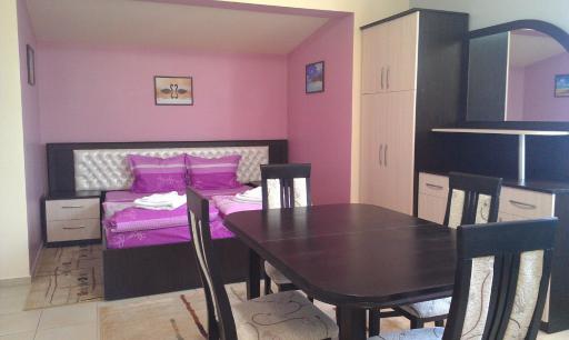 Royal Hotel - Housity