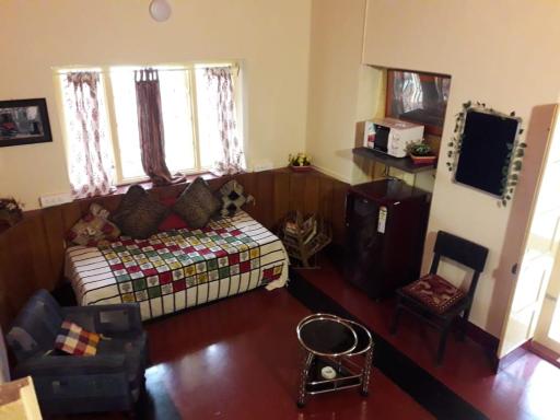 Calcutta Cottage - Housity