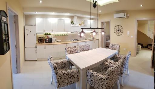 Apartments Exclusive - Housity