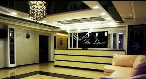 Hotel Deluxe - Housity