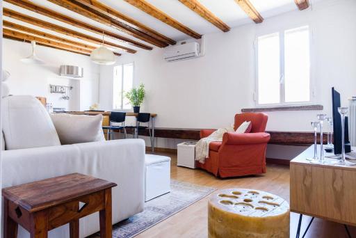 ALTIDO Cozy Apt for 4 close to Basilica di Sant'Ambrogio - Housity