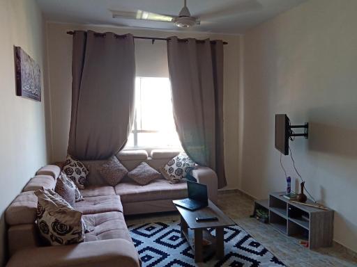 AyaNoor Homestay - Housity